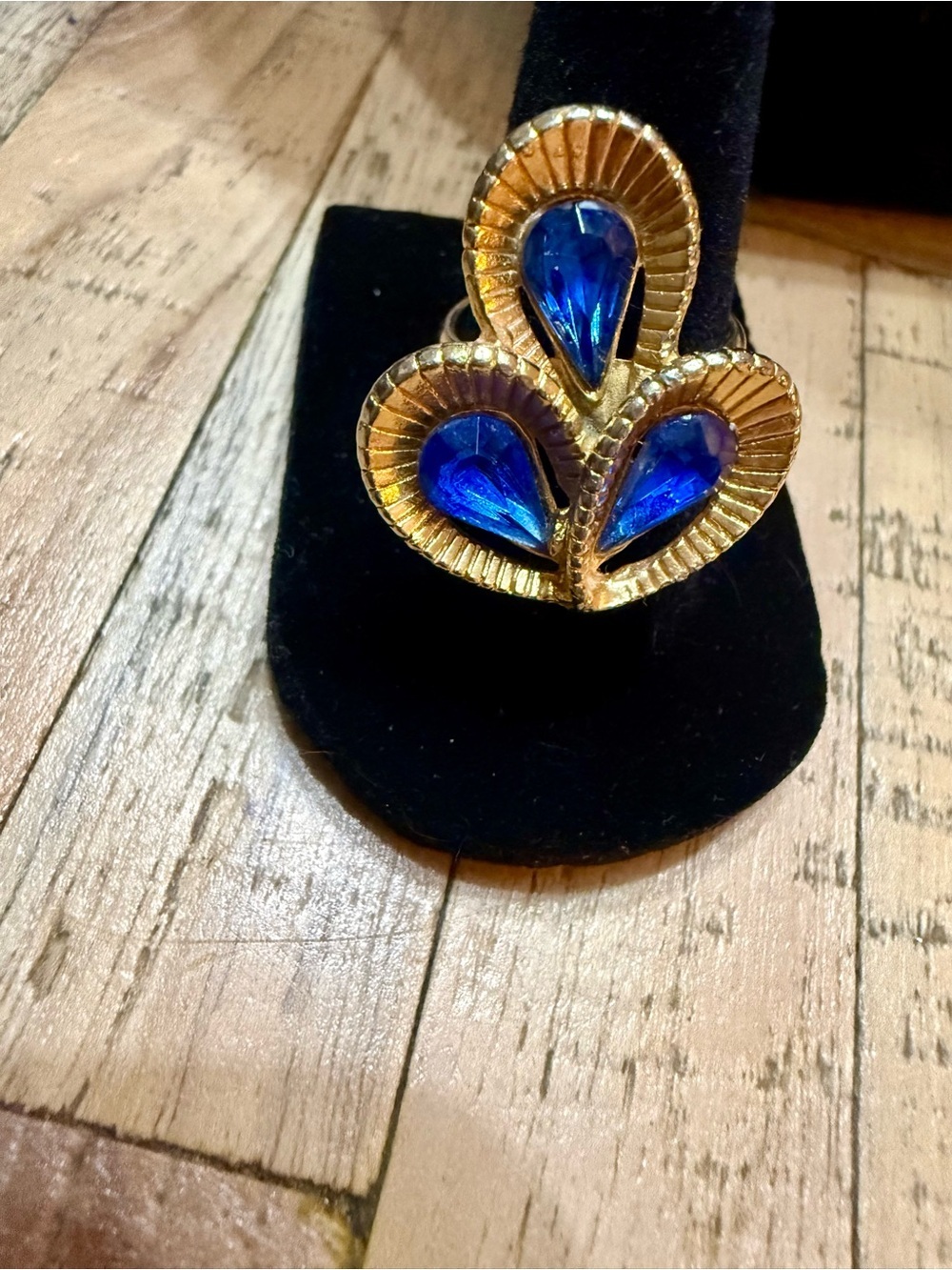 Vintage 70s Brutalist Blue Glass Cocktail Ring Gold Tone Adjustable Beauty